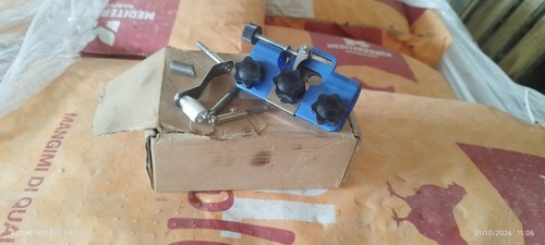 Affilacatena manuale per